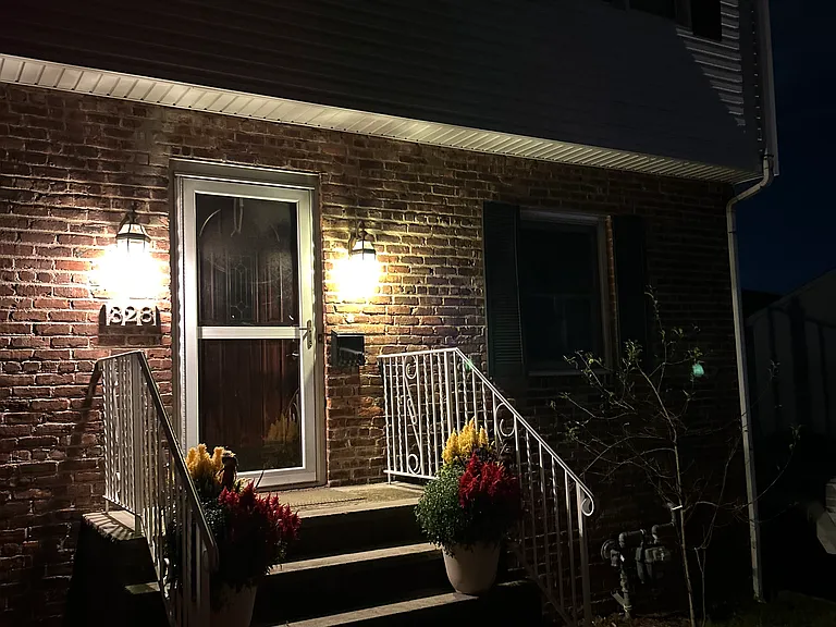 328 Union Ave — Photo 37