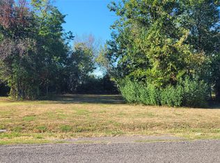 1905 Sycamore St, Commerce, TX 75428