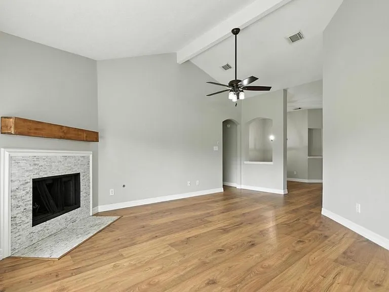 4127 Great Forest Ct — Photo 8