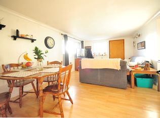 8010 Interlake Ave N #E, Seattle, WA 98103