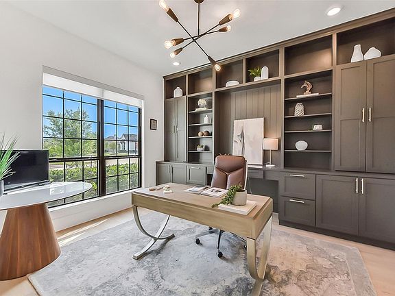 2nd image of 4903 Lagos Lagoon Ct
