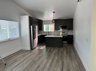 605 Windsor River Rd #A, Windsor, CA 95492