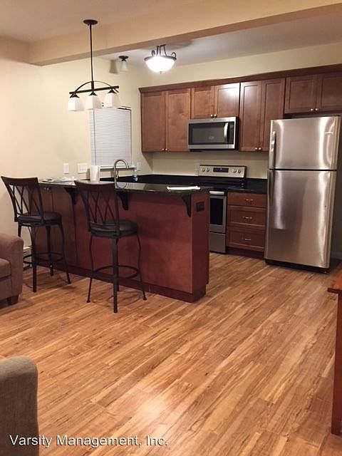 1st image of 101 N Ingalls St APT 03