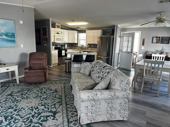 5200 28th St N Lot 182, Saint Petersburg, FL 33714