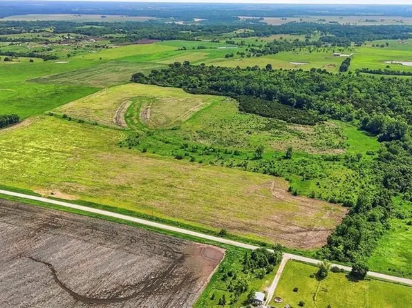 23719 Golden Rd, Linwood, KS 66052