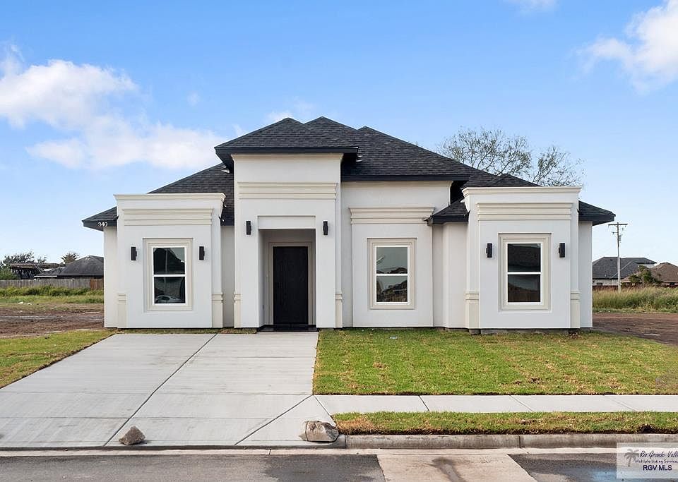 1st image of 340 Tamarindo Ln