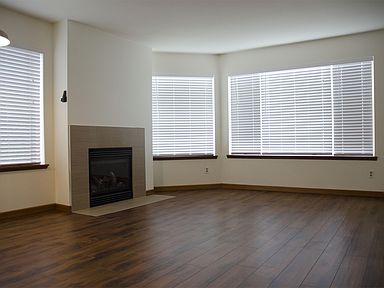 Hardwood flooring and double pane windows