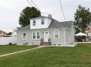 33 Cute St, Pawtucket, RI 02860