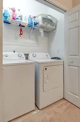 2043 Pinecrest Dr — Photo 9