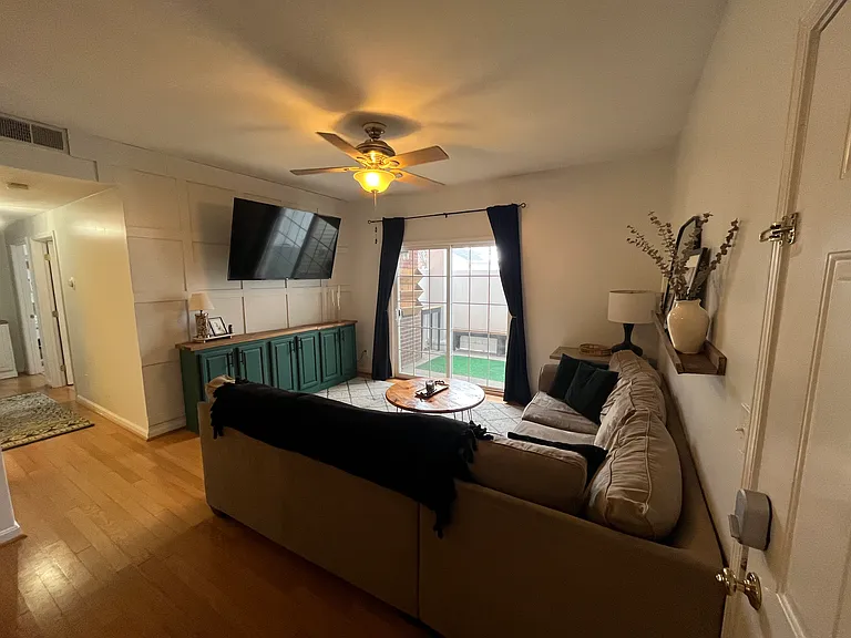 1130 Westlynne Pl #2 — Photo 4
