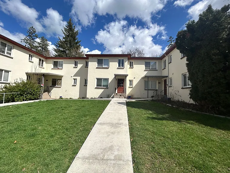 801 South Adams Street — Photo 2