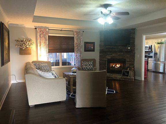 3rd image of 1245 Shoal Creek Trl NE