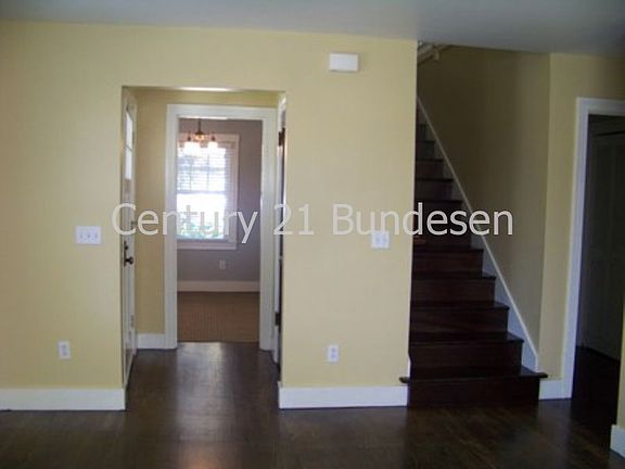 5th image of 316 Pleasant St