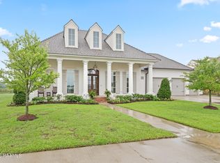 305 Stony Trek Dr, Youngsville, LA 70592