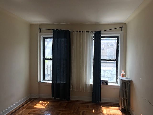 2nd image of 84 Lawrence Ave APT A6