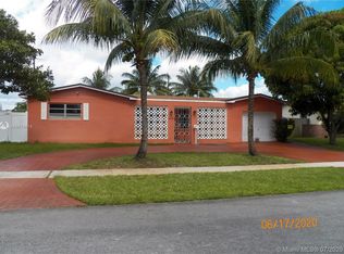 410 SW 71st Ter, Pembroke Pines, FL 33023