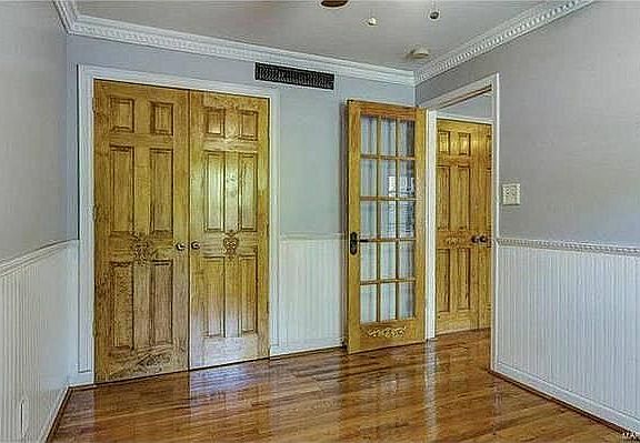 3rd image of 5636 Waterman Blvd APT 11