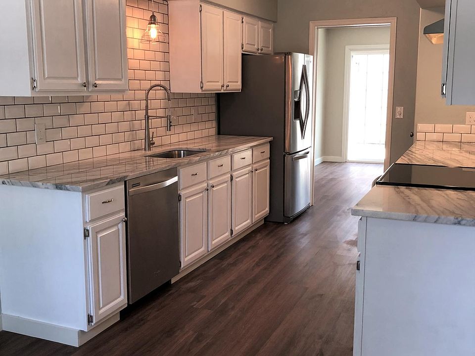 1st image of 9009 N May Ave APT 135