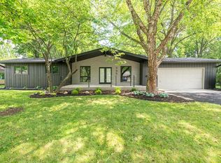 390 Hickory Dr, Marysville, OH