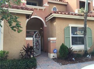 14340 SW 11th St, Pembroke Pines, FL 33027