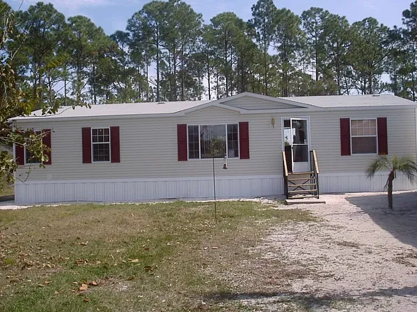 9719 SW Scory Ln, Stuart, FL 34997