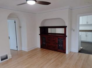 1311 E Kane Pl #3, Milwaukee, WI 53202