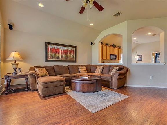 4th image of 11504 Shadow Creek Dr