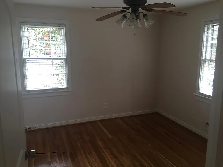 1716 Broadmoor Dr — Photo 5