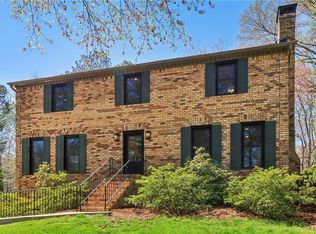 2411 Mitchell Rd NE, Marietta, GA 30062