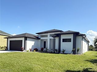 109 NE 19th Ave, Cape Coral, FL 33909