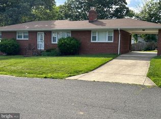 4901 Braymer Ave, Suitland, MD 20746