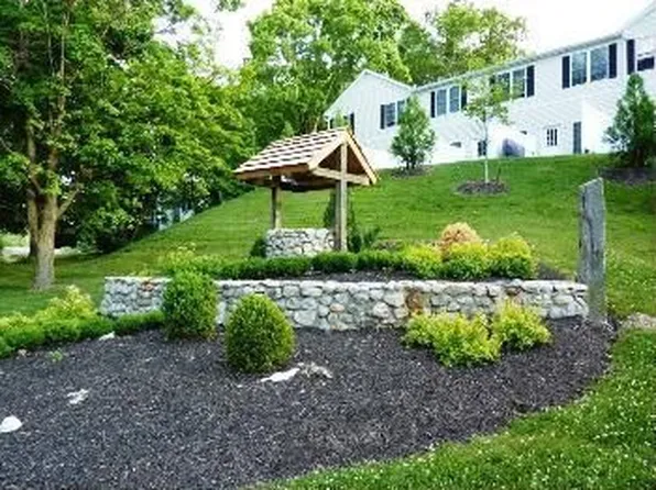 22 Wishing Well Ln, New Milford, CT 06776