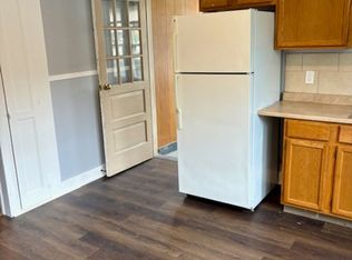 76 Paine St, Troy, NY 12183