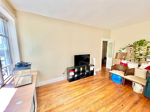 2nd image of 30-40 35th St #2