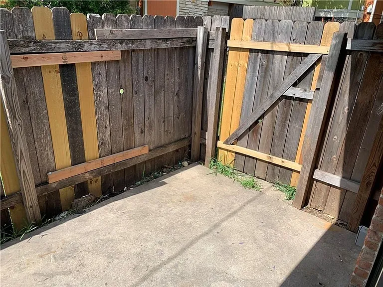 7208 Creekside Dr #A — Photo 19