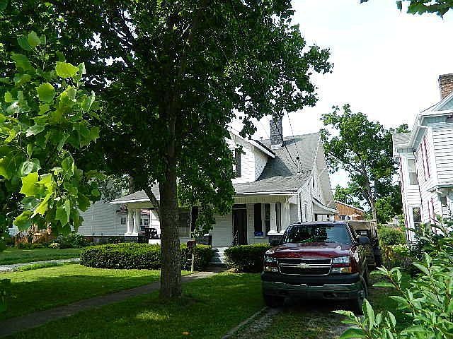 1st image of 615 North St