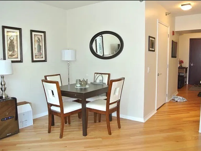 33 W Ontario St #26C — Photo 11