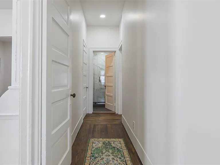 2912 Avenue R — Photo 19
