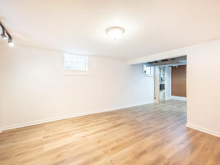 8518 Water Oak Rd — Photo 12