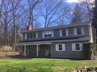 72 Liberty Rd, Tappan, NY 10983