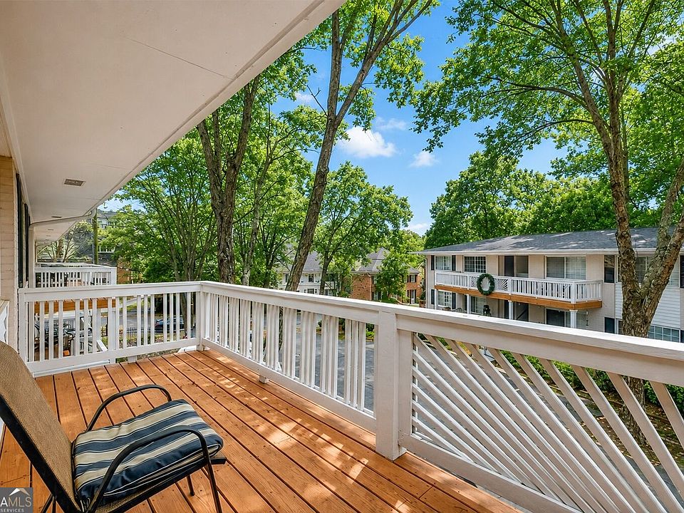 1st image of 1990 Wellbourne Dr NE APT 7