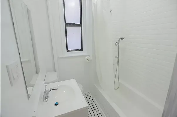 Rented by Compass | media 6