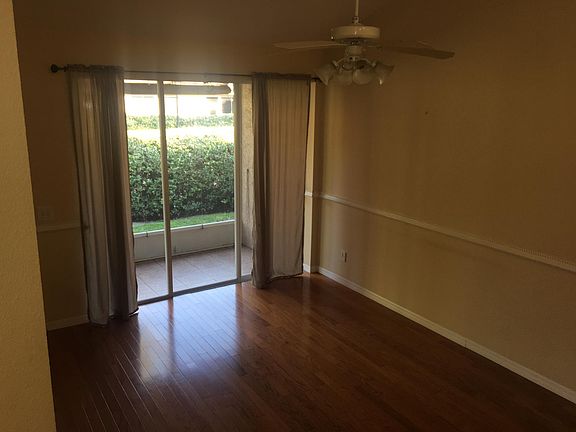 4th image of 4674 Tudor Ln