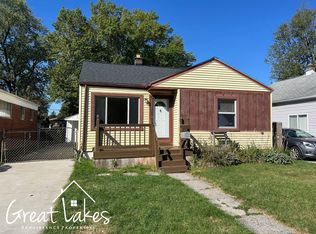 24537 Dale Ave, Eastpointe, MI 48021
