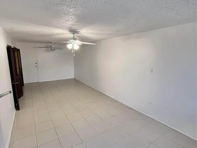603 Avenue Hipodromo #805 — Photo 6