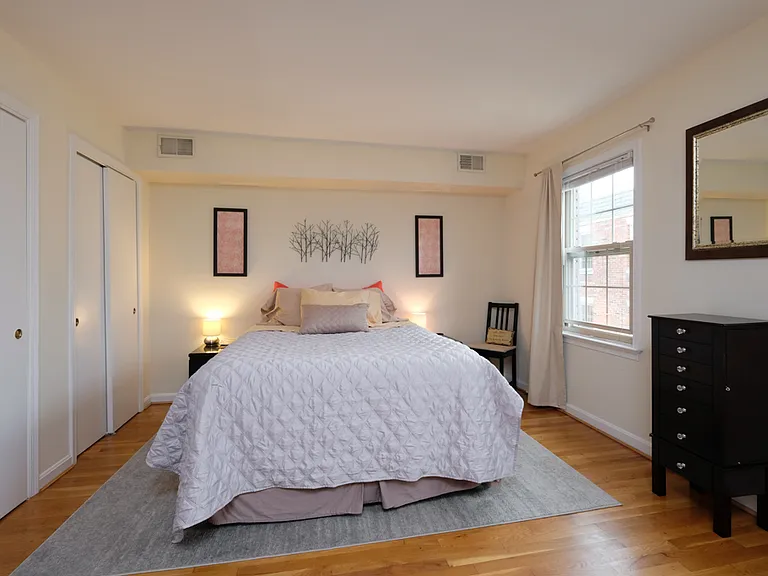 4450 Macarthur Blvd NW #7B — Photo 9