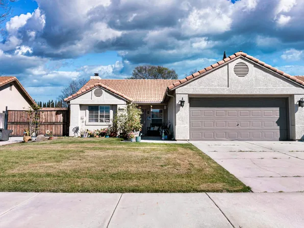 2062 Hastings Dr, Los Banos, CA 93635