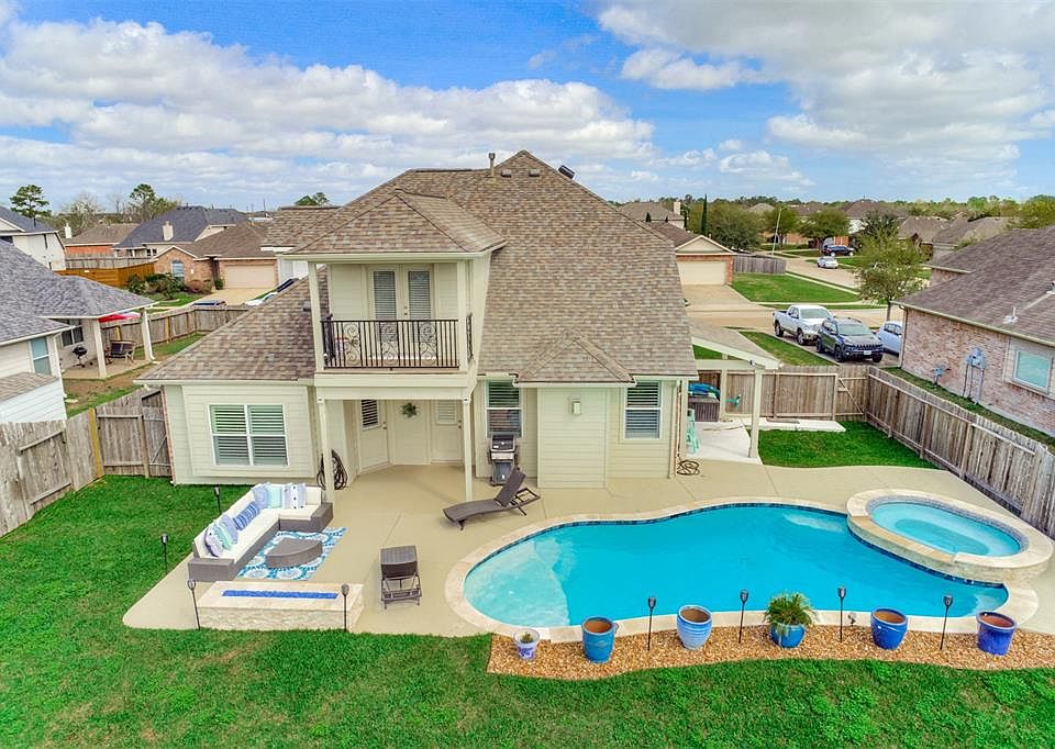 1st image of 7404 Stonelick Ct