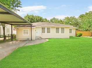 10421 S Oswego St, Houston, TX 77029