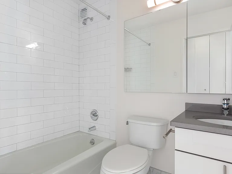355 S End Ave #24-J — Photo 7